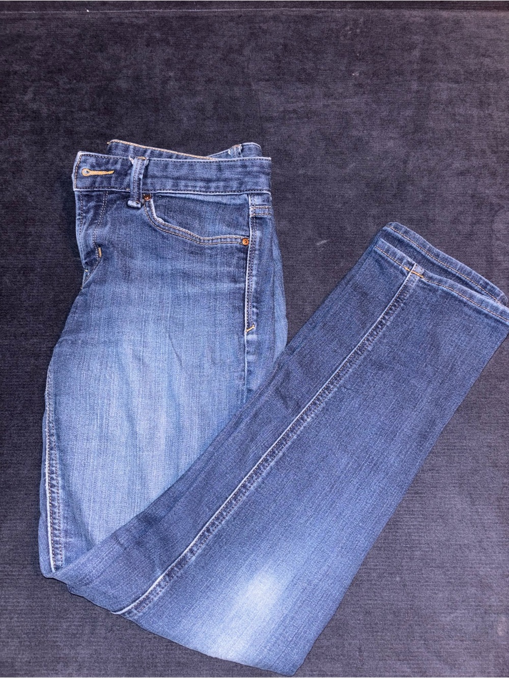 GAP Women's Light-Mid Blue Straight Leg Jeans